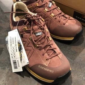 Garmont W's Santiago Low GTX Hiking Shoes - NWT
